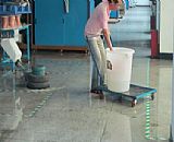 上消毒水和起臘水